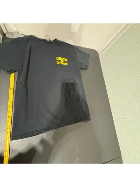 Marcus Mariota "Legends of Oregon" Men’s M | Graphic Tee - Picture 5 of 9